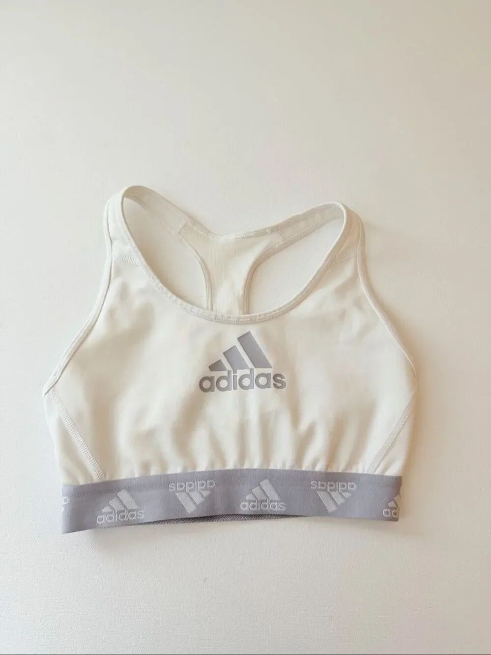 adidas Women's Don't Rest Alphaskin Badge of Sport Bra size Small
